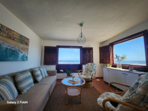Villa Salada on the Ocean Shore